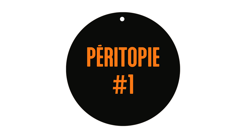 Texte dans un rond noir : Péritopie #1